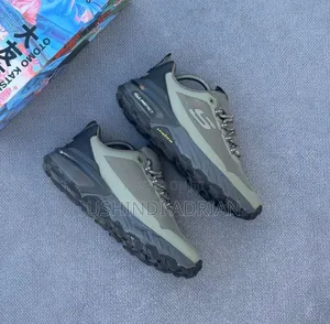 Sketchers Sneakers OfferSkechers OriginalPrice: 130,000/