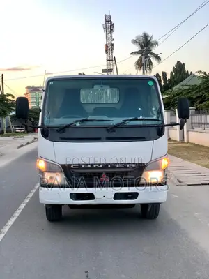 Mitsubishi Canter Tipper