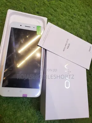 New Vivo Y67 32 GB Pink