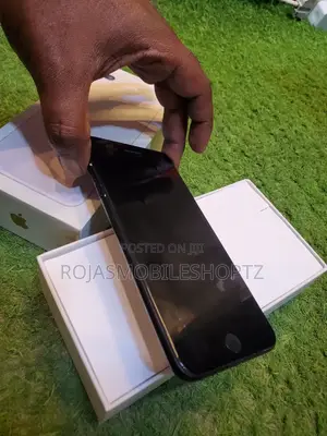 New Apple iPhone 7 Plus 256 GB Black