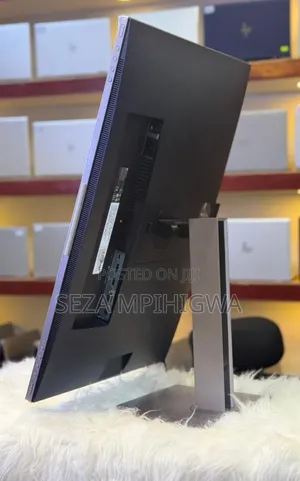 *Hp Elitedisplay E273m 27-Inch Monitor*