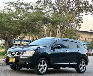Nissan Dualis 2011 Gray