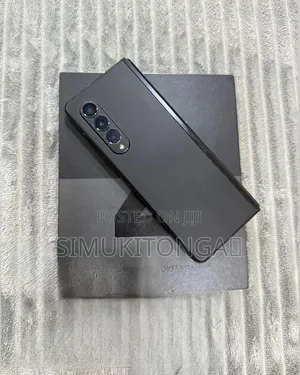 New Samsung Galaxy Z Fold 3 256 GB Black