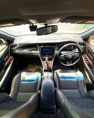 Toyota Harrier 2015 White