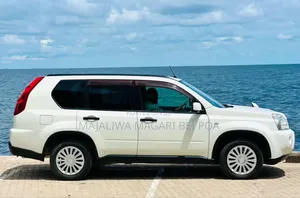 Nissan X-Trail 2008 White