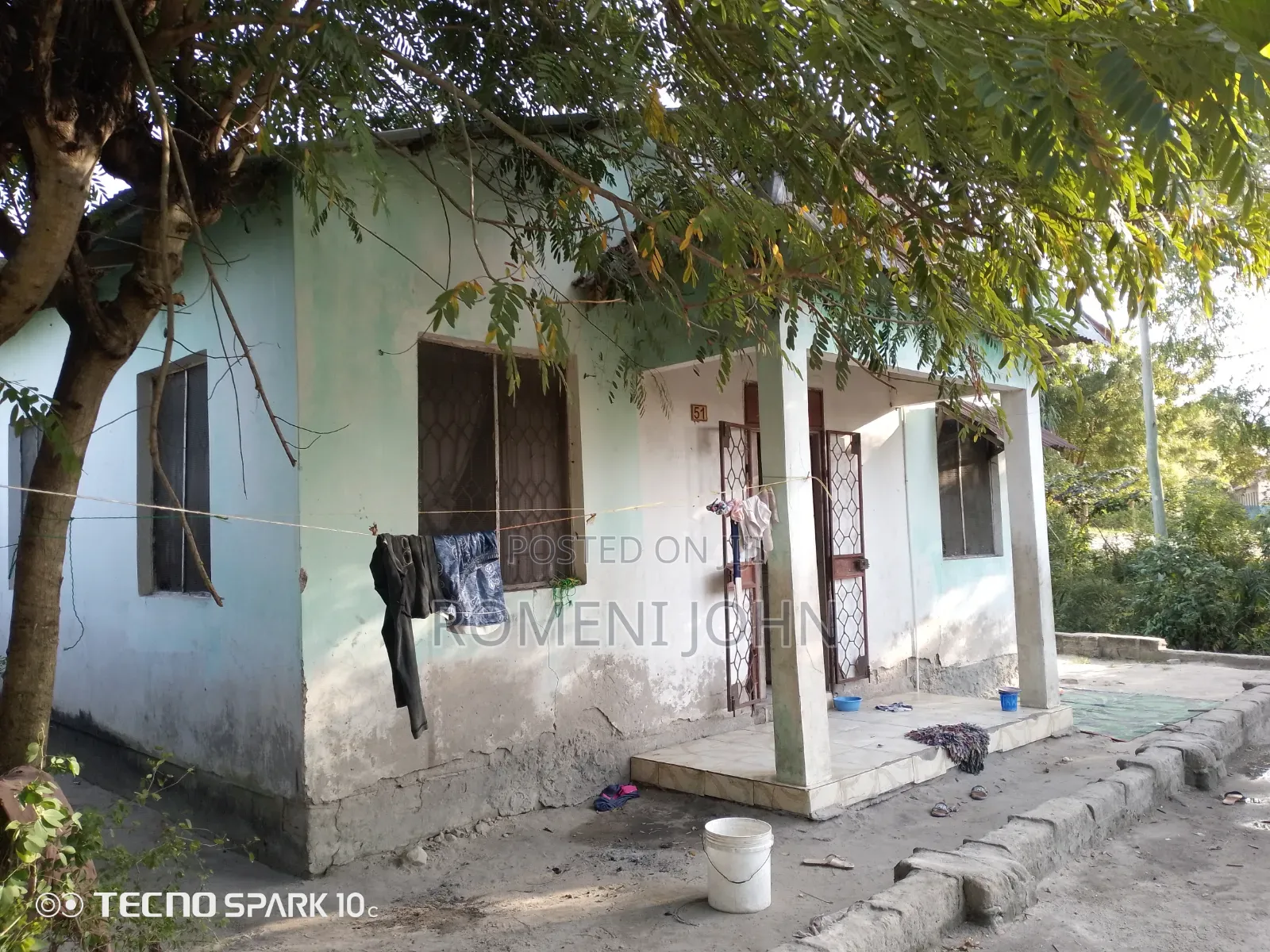 8bdrm Apartment in Tanzania Daresalaam., Ilala for sale