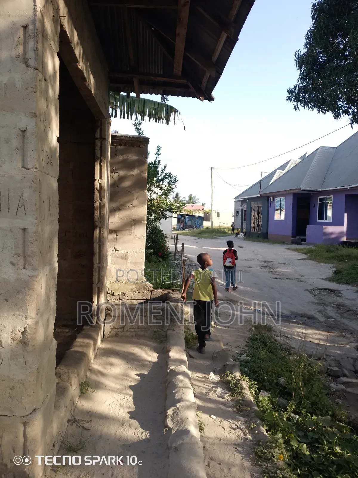 8bdrm Apartment in Tanzania Daresalaam., Ilala for sale