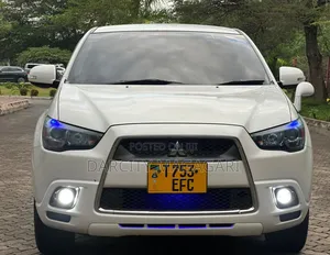Mitsubishi RVR 2.0 2012 White