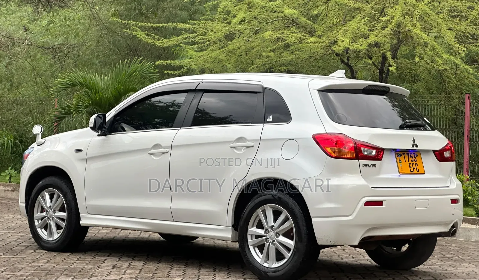 Mitsubishi RVR 2.0 2012 White
