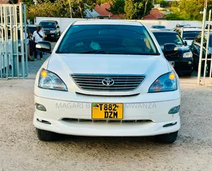 Toyota Harrier 2006 White
