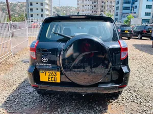 Toyota Vanguard 2006 Black