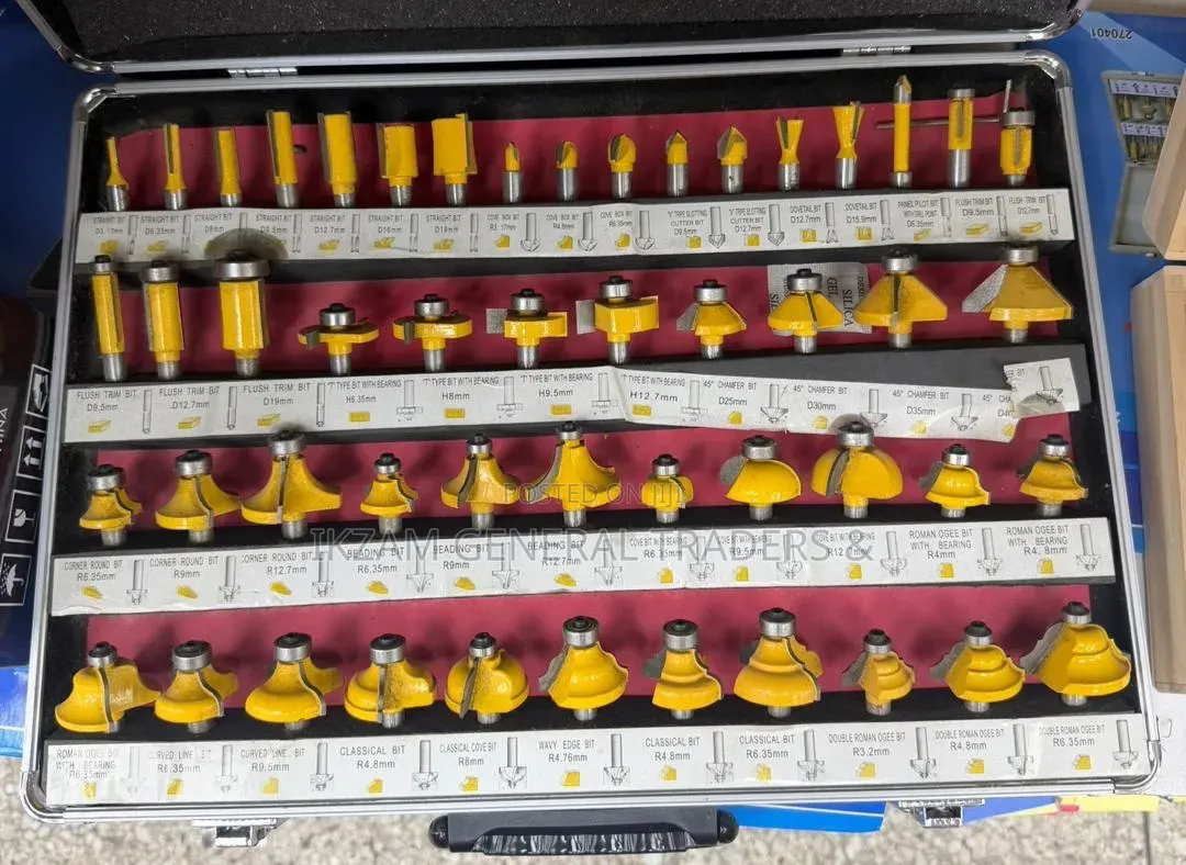 Router Bit Set 8mm (50pc_inside)