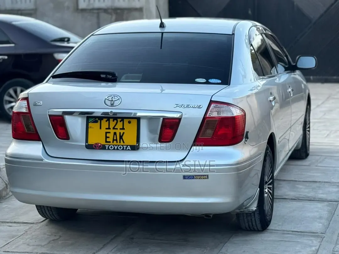 Toyota Premio 2004 Silver