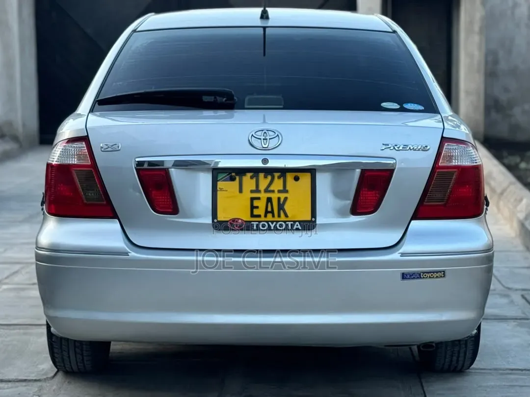 Toyota Premio 2004 Silver