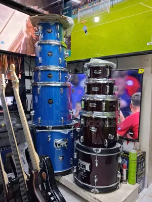 `Drums Set` Tama 5 Pieces* *Tama 7 Pieces* 
 *