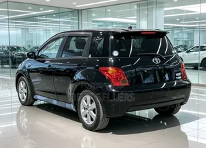 Toyota IST 2004 Black