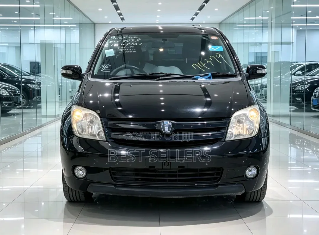 Toyota IST 2004 Black
