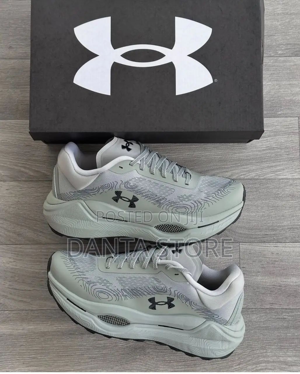 Under Armour Infinite Elite