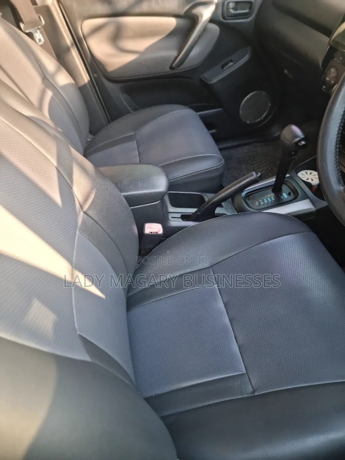 Toyota RAV4 1.8 2005 Silver