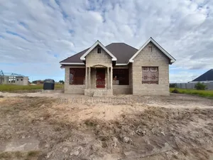 4bdrm House in Kigamboni Cheka for sale