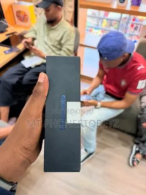 New Motorola Razr 50 Ultra 256 GB