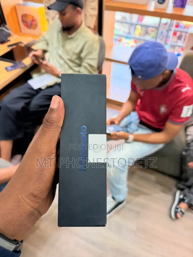 New Motorola Razr 50 Ultra 256 GB
