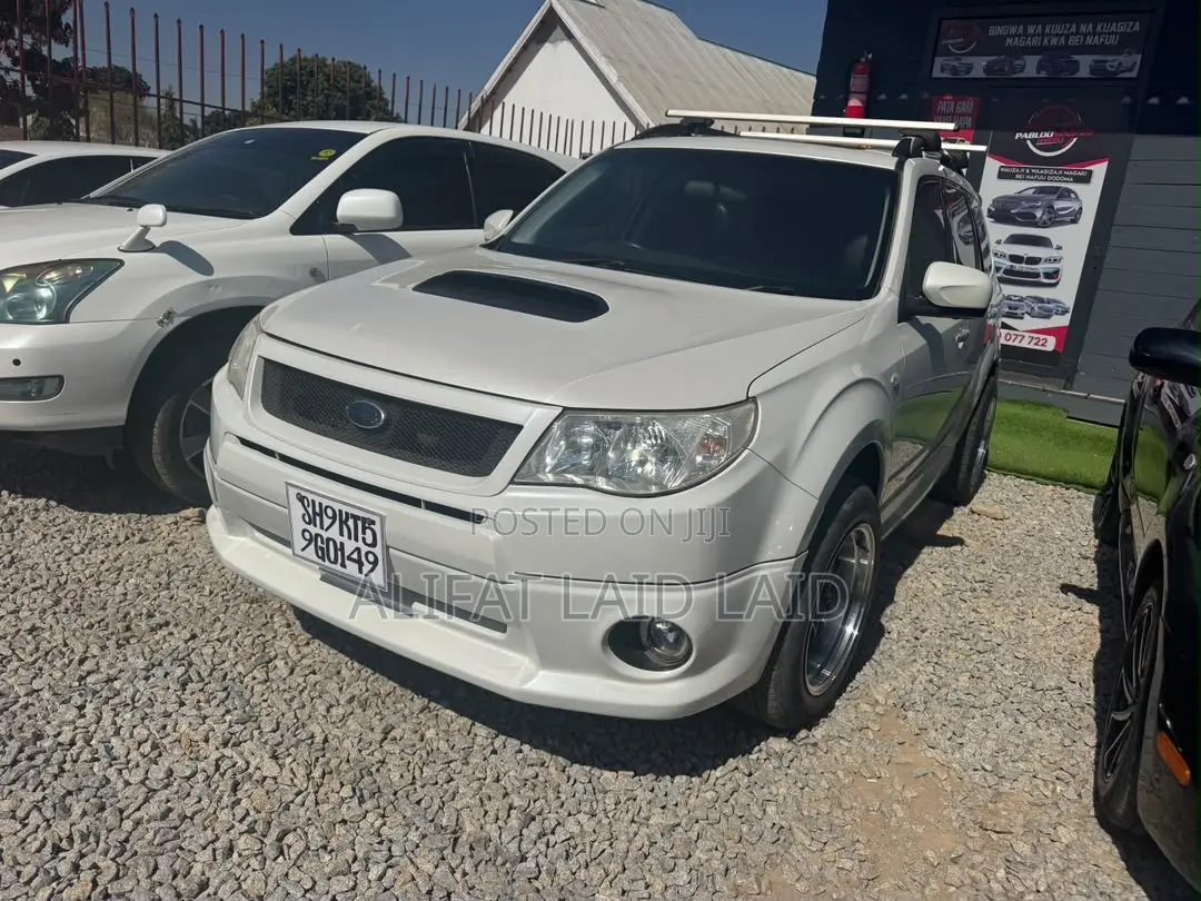 Subaru Forester 2009 White