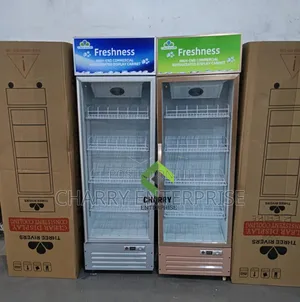 Three Rivers Showcase Fridge 350l Beverage Cooler 
Commercial Use Etc