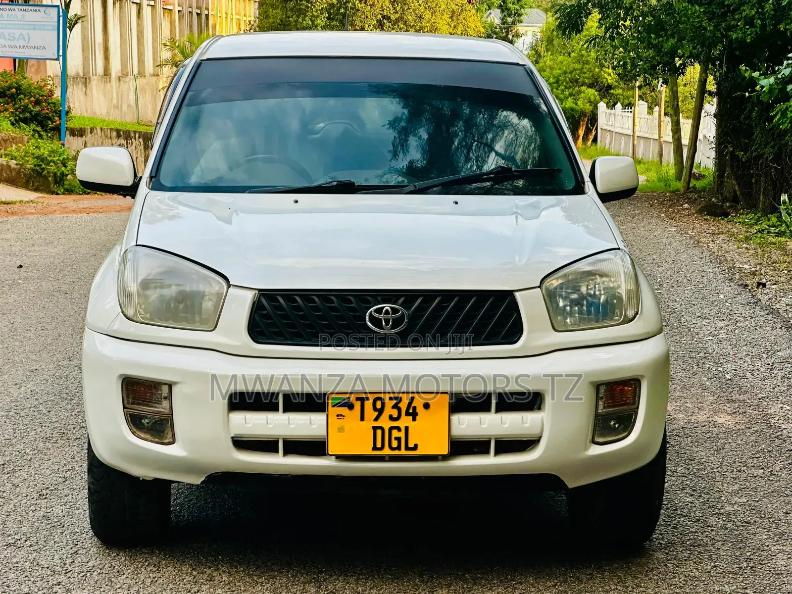 Toyota RAV4 2006 White
