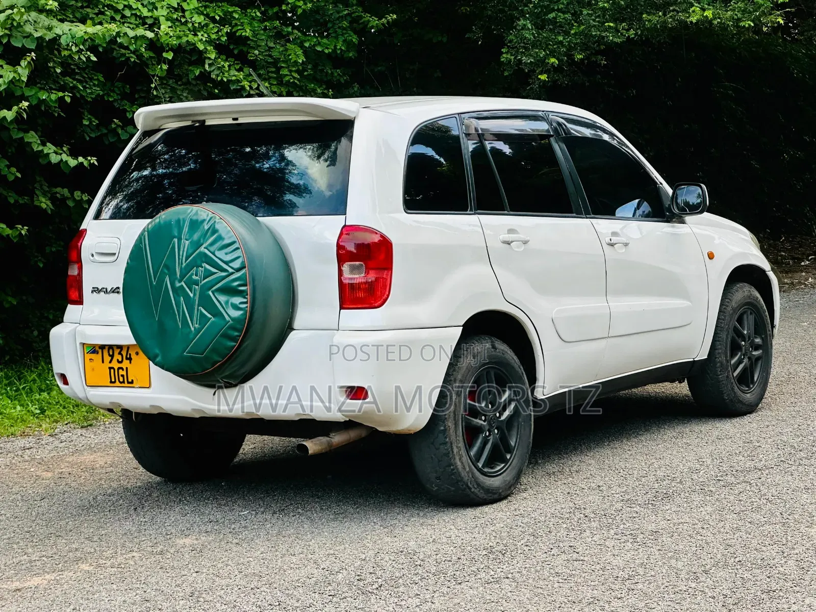 Toyota RAV4 2006 White