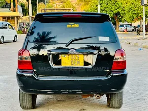 Toyota Kluger 2004 Black