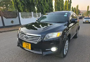 Toyota Vanguard 2011 Black