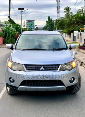 Mitsubishi Outlander 2009 Silver