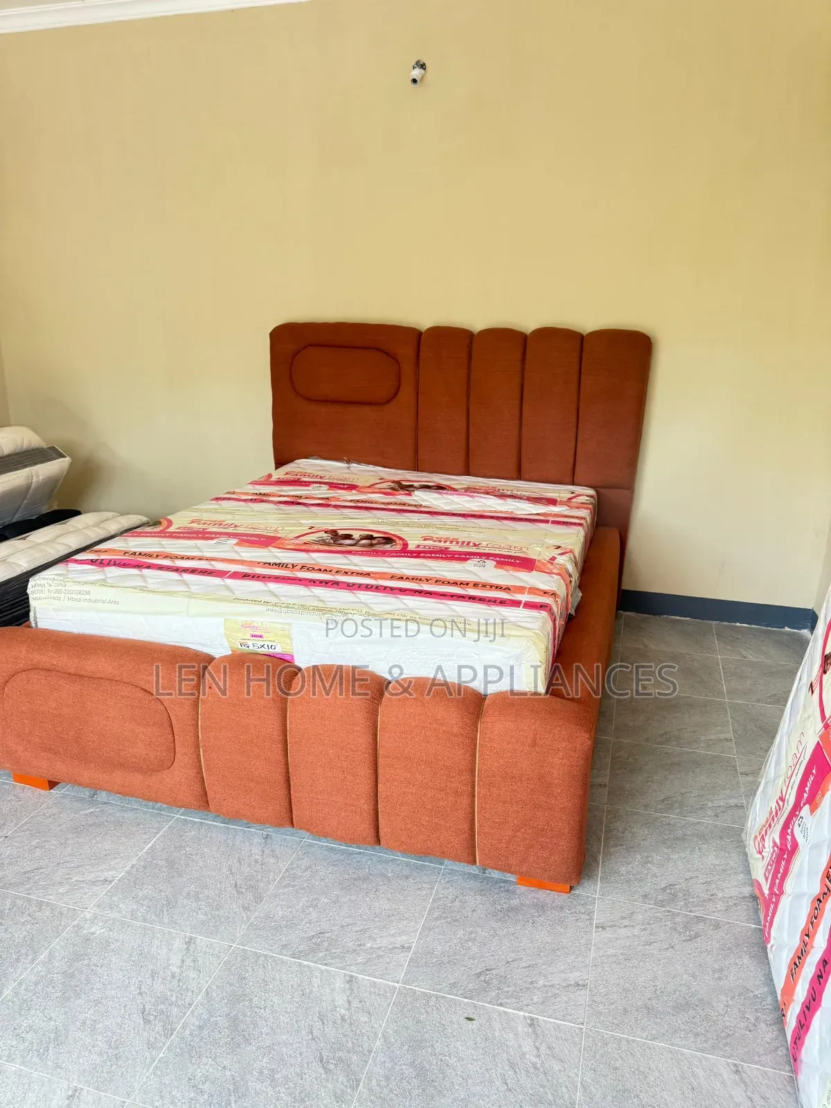 Kitanda Cha Sofa Bed 5/6 Color Chocolate