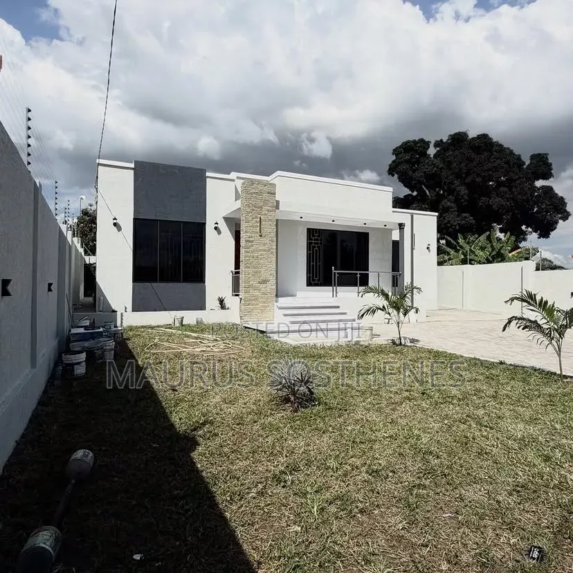 3bdrm House in Goba Lastanza for sale
