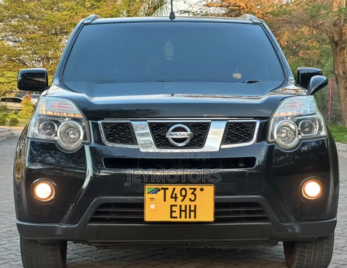 Nissan X-Trail 2013 Black