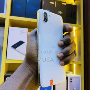 Sharp Aquos R2 64 GB White
