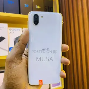 Sharp Aquos R2 64 GB White