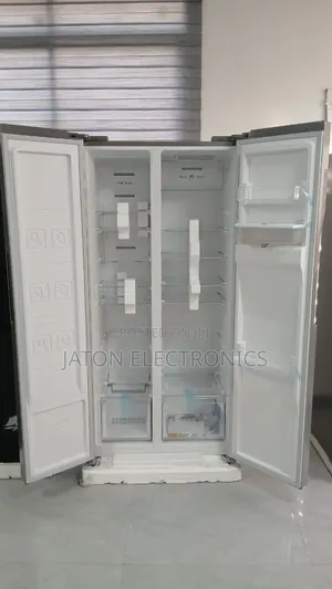 Adh Side by Side With Water Dispenser 628 Liter