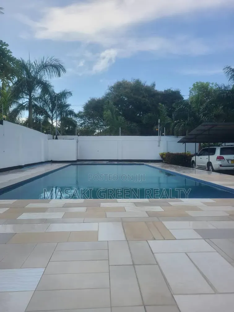 4bdrm House in Madale Estate, Kinondoni for sale