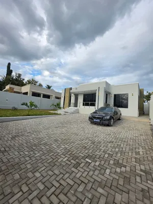 3bdrm House in Goba Lastanza for sale
