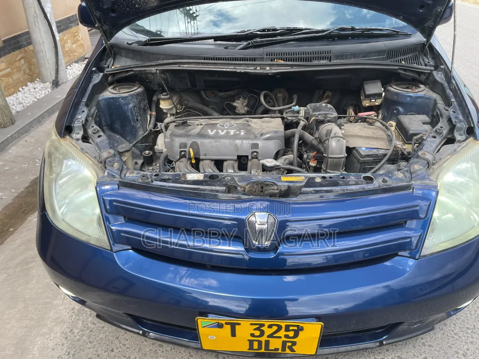 Toyota IST 2004 Blue