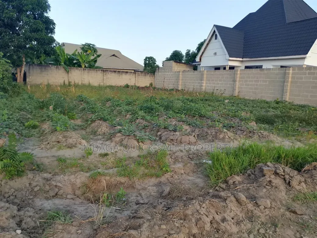Plot Area Size SQM 504 for Sale Located in Madale Mnalani