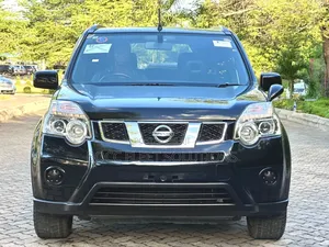 Nissan X-Trail 2012 Black
