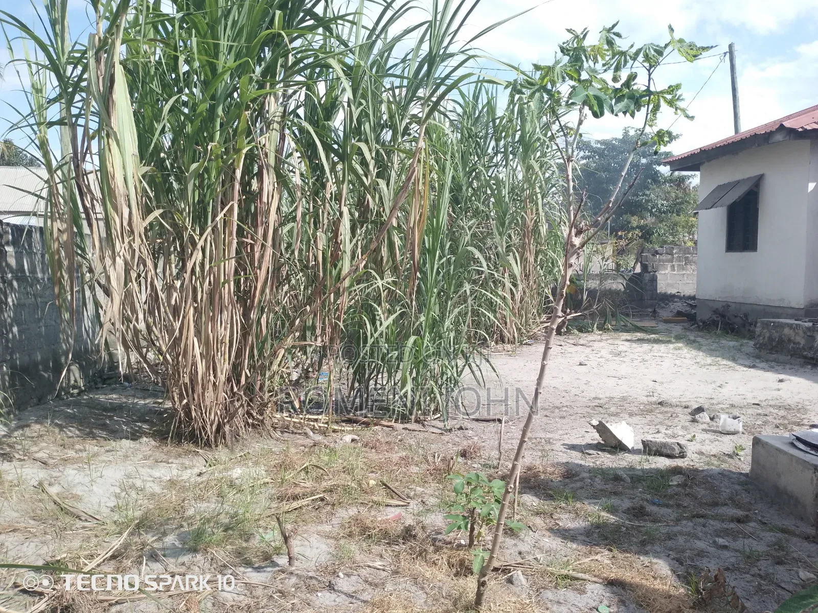 7bdrm Apartment in Tanzania Daresalaam., Ilala for sale