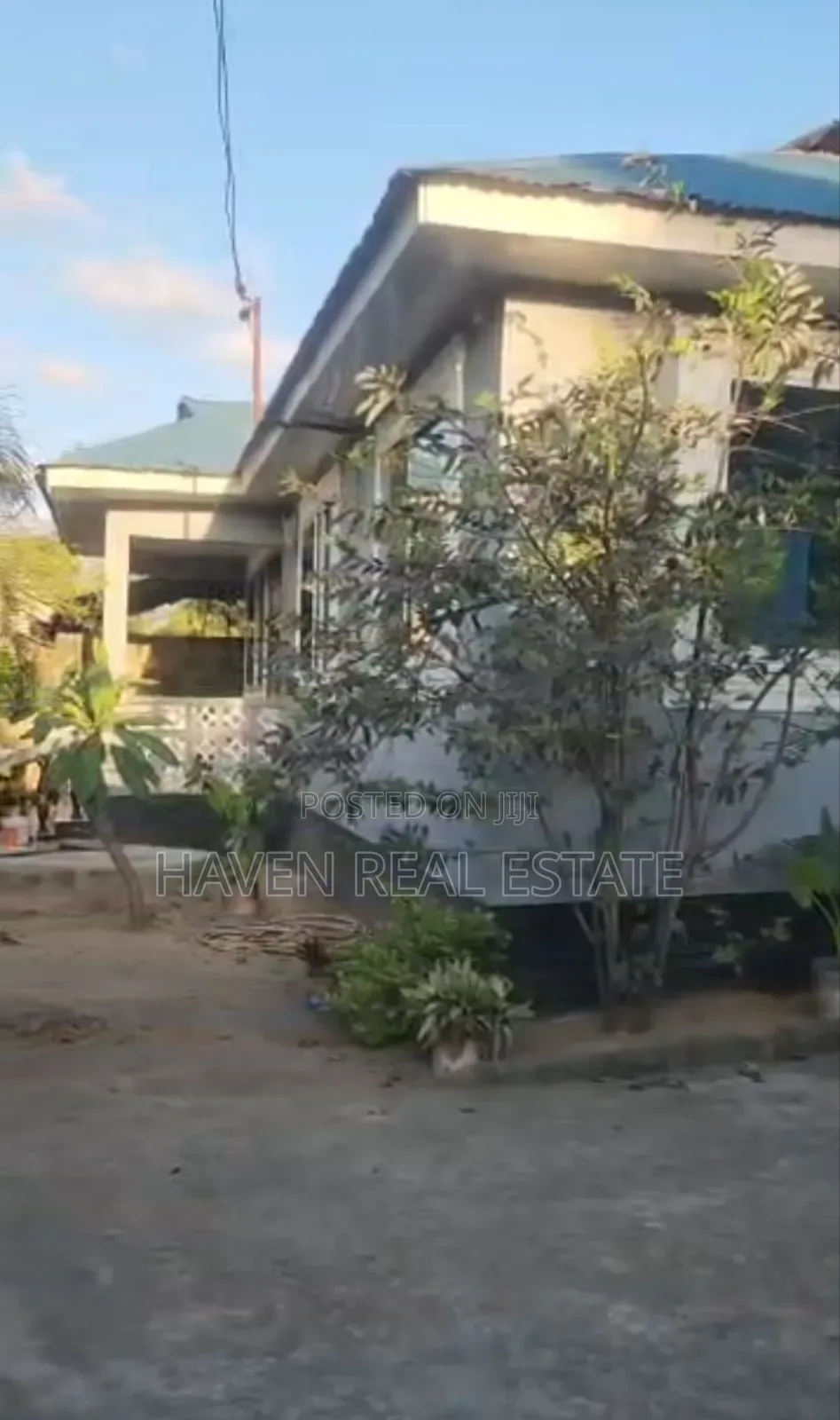 3bdrm House in Goba for sale