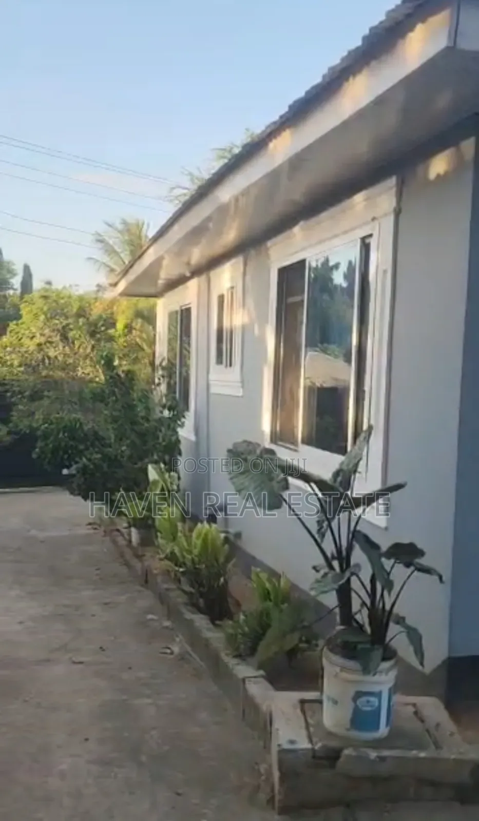 3bdrm House in Goba for sale