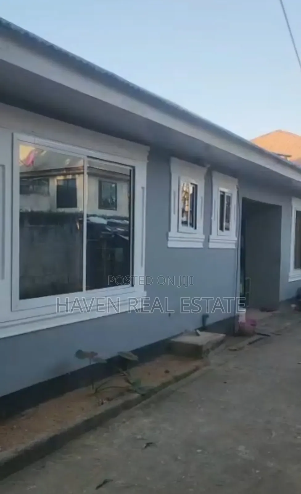 3bdrm House in Goba for sale