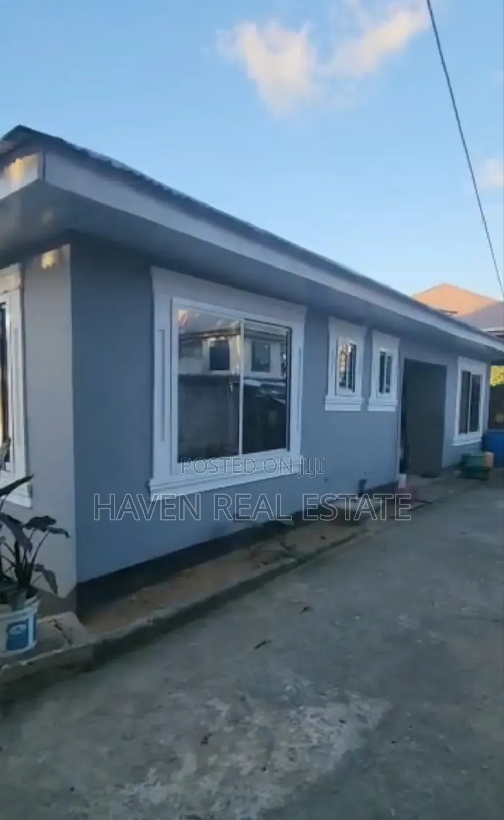 3bdrm House in Goba for sale