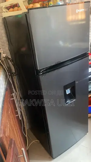 Fridge Imetumika Mwaka Na Nusu